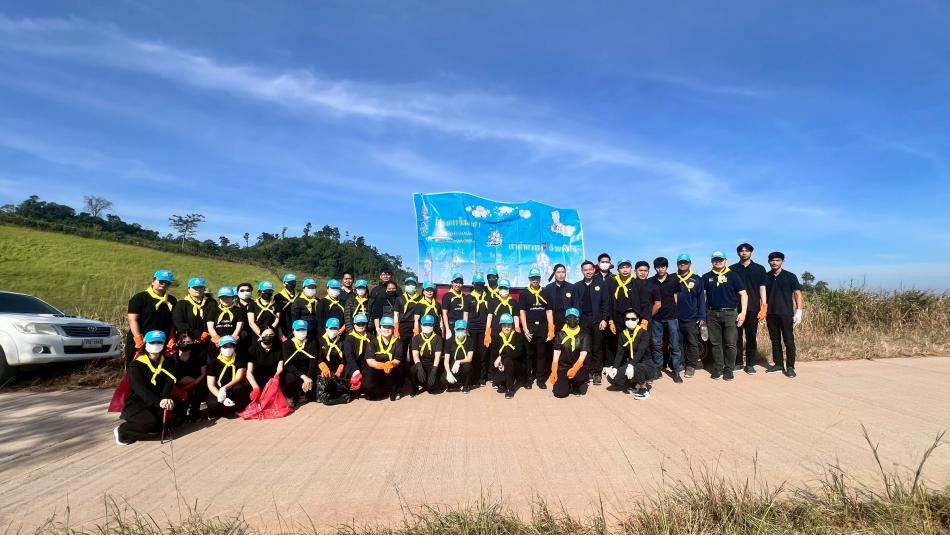 อบต.วังบาล ร่วมกิจกรรมจิตอาสา ทำความสะอาดและปรับภูมิทัศน์ถนนเส้นทางบ้านทับเบิก – บ้านนาสะอุ้ง