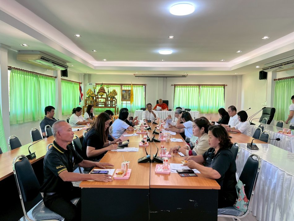 อบต.วังบาล จัดประชุมเพื่อจัดตั้งโรงเรียนผู้สูงอายุตำบลวังบาล